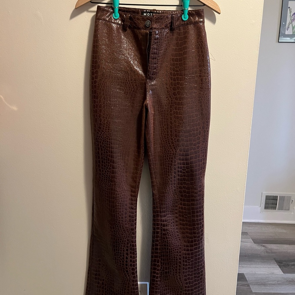 MOTEL Brown Pants